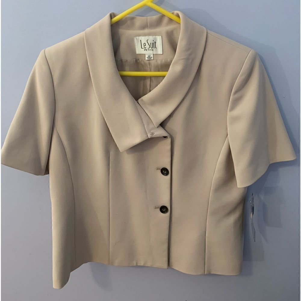Le Suit Vintage medium tan blazer short sleeve jacket shirt